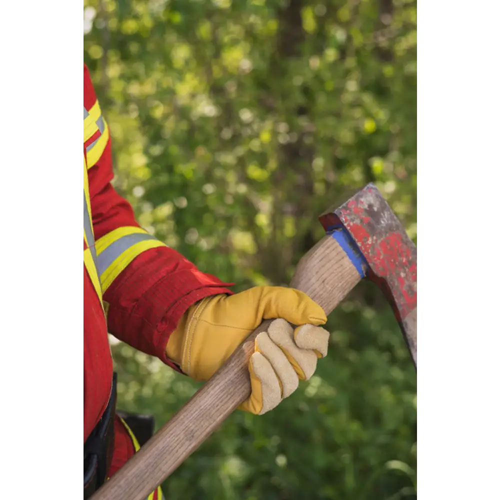 Feuerwehrhandschuhe innenangriff beim Feuerwehrmann mit Axt, HARI 036 vielseitig