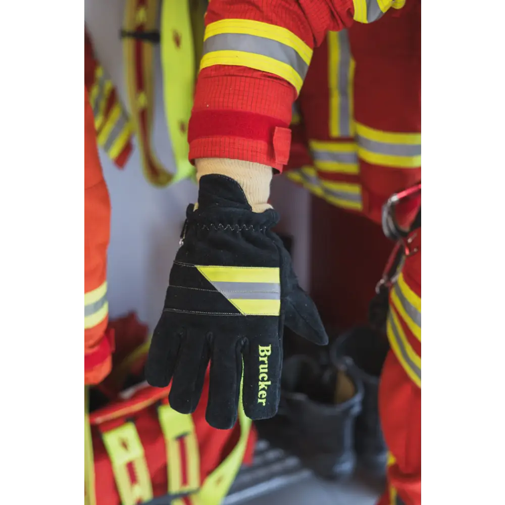 Einsatzhandschuhe Black HARI 001 mit reflektierenden Streifen, EN659 geprüft, ideal für Feuerwehrinnenangriff